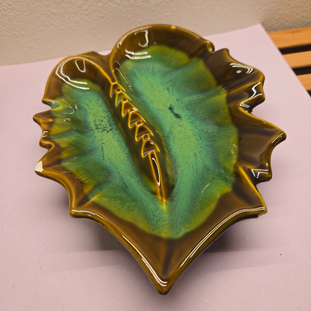 VTG MCM Japan Ceramic Drip Glaze Monstera Leaf Ashtray Green Brown Trinket Dish